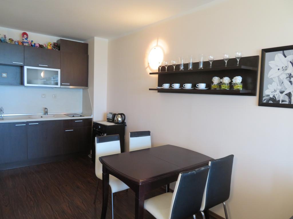 Apartments Sirena - First line Goldstrand Exterior foto